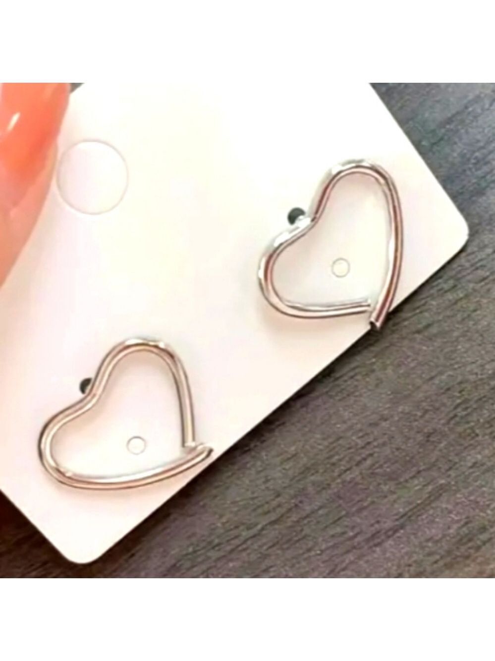 Heart CUTOUT stud earrings